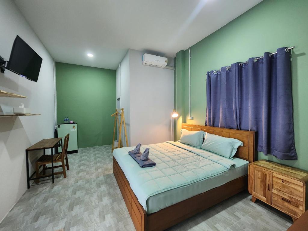 Up to Gu Station – Koh Phangan